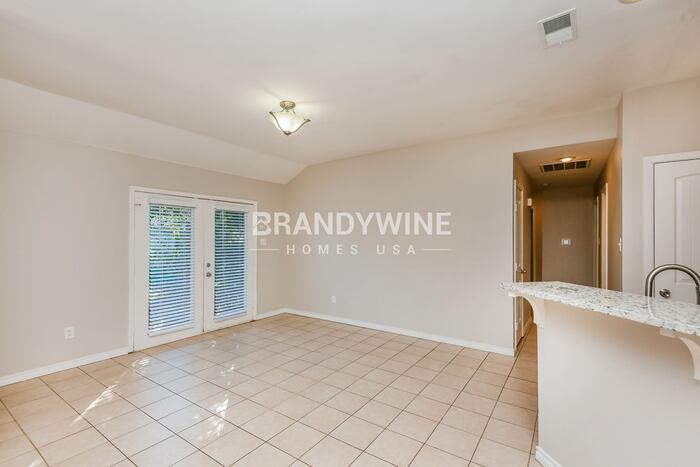 Building Photo - 5933 Houghton Ave