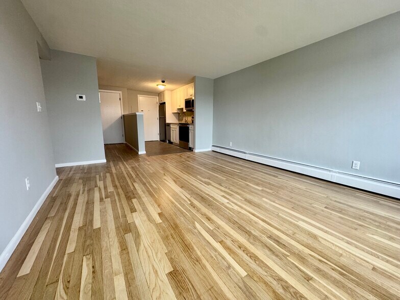 Building Photo - 91 Spring St