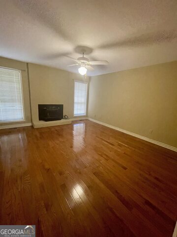 Building Photo - 242 Ebenezer Church Rd