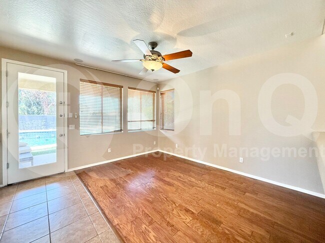 Building Photo - 3318 E Pinot Noir Ave