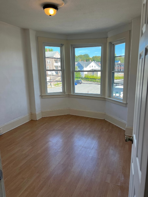 Building Photo - 60 Rathbun St