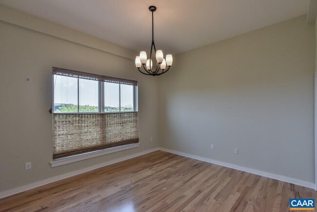 Building Photo - 200 Douglas Ave