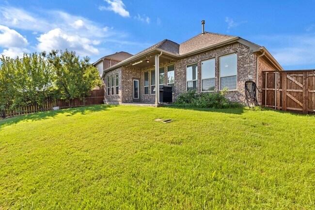 Building Photo - 16117 Gladewater Terrace