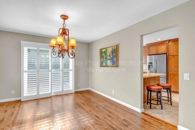 Building Photo - 1137 Mescal St