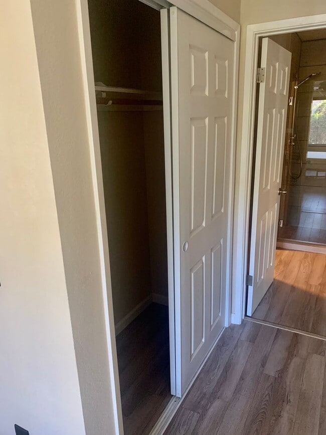 Building Photo - Remodeled, Upstairs 2BD / 1BA Condo Less Than 1/2 Mile From the Beach