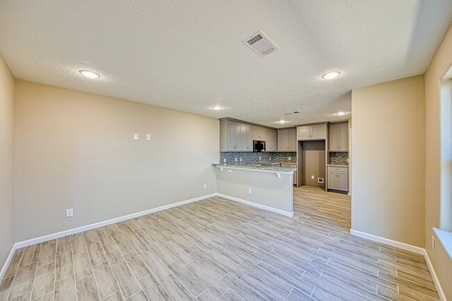 Building Photo - 3526 Brook Shadow Dr