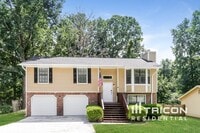 Building Photo - 5708 St Thomas Dr