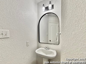 Building Photo - 13030 Peregrine