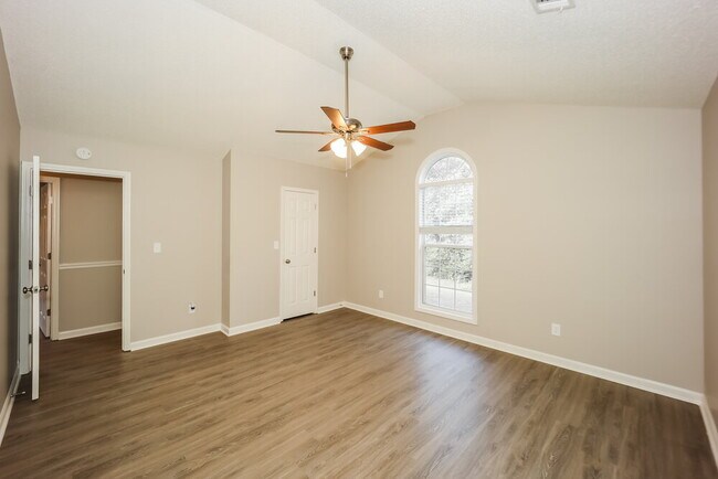 Building Photo - 5651 Eagles Feather Ln