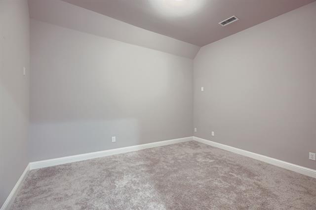 Building Photo - 2022 Coventry Dr