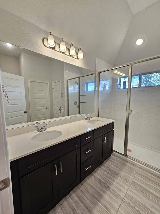 Building Photo - Gorgeous First Time Rental, 4 bed, 3 full bath with flex room which could be used as a 5th bedroo...