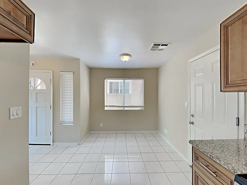 Building Photo - 13504 Bixler Ave