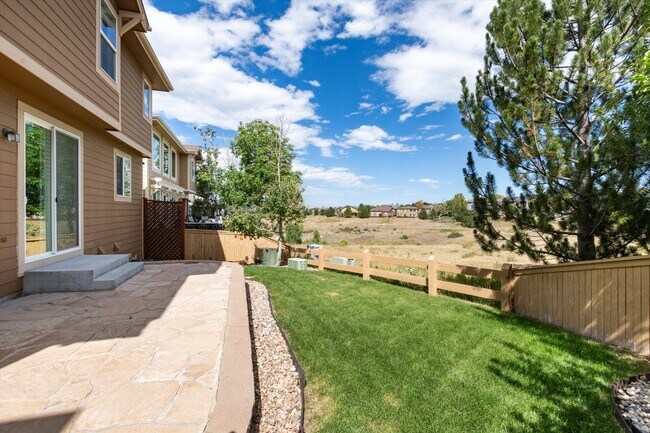 Building Photo - 10786 Southhaven Cir