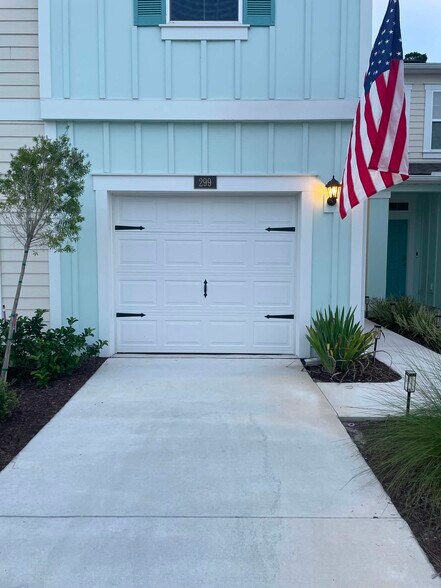 Building Photo - 299 Seaport Breeze Rd
