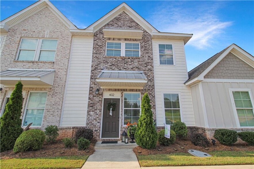 Primary Photo - Eagle Ridge Townhome - Furnished Unit - Op...