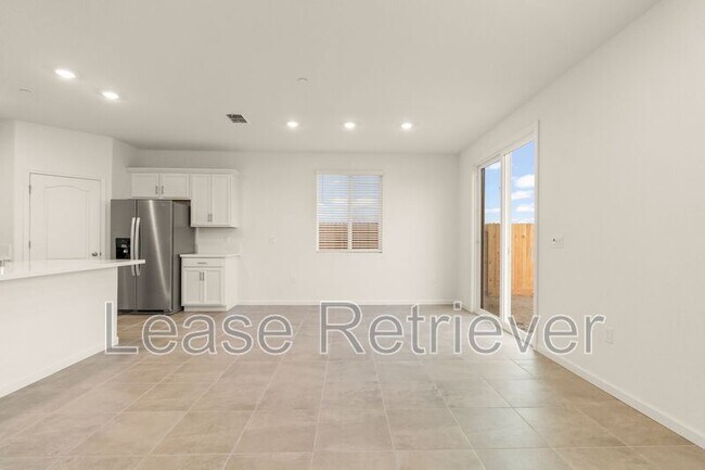 Building Photo - 2385 Sather St