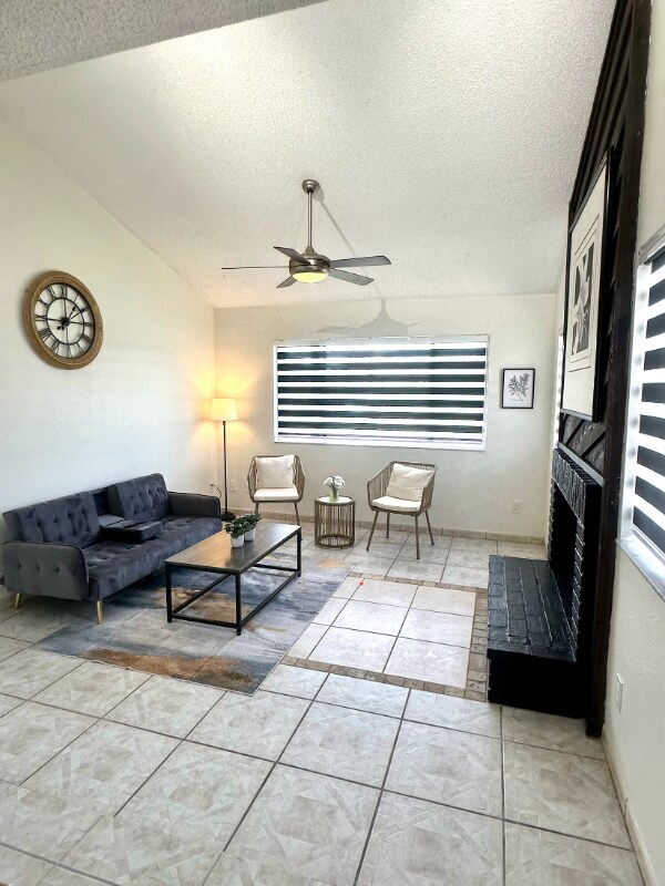 Building Photo - 8453 Mattituck Cir