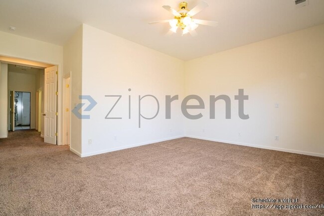 Building Photo - 100 Canterbury Ct