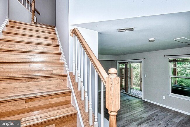 Building Photo - 13416 Burrough Farm Dr