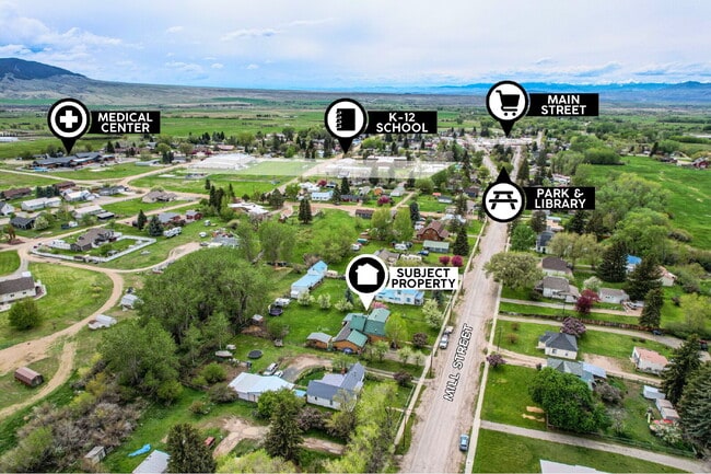 Building Photo - Spacious 4-Bedroom Home in the Heart of Sh...