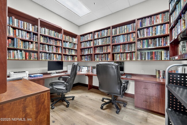 Building Photo - 9080 Sweet Tree Trail