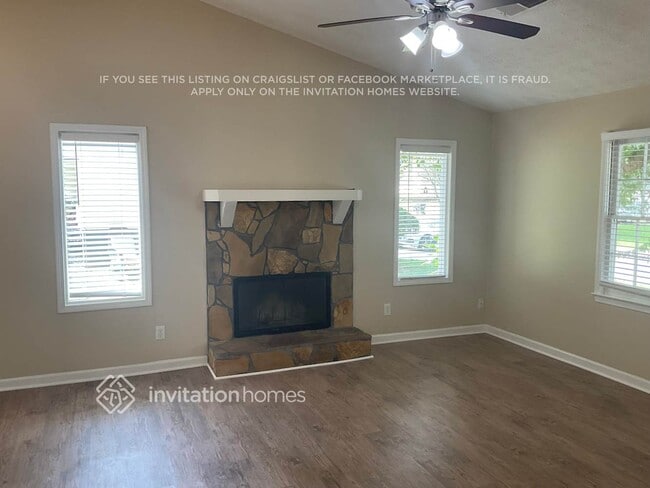 Building Photo - 5615 Princeton Oaks Dr