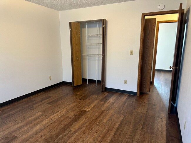 Building Photo - 937 Boston Way