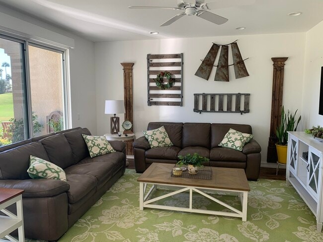 Building Photo - 55578 Southern Hill