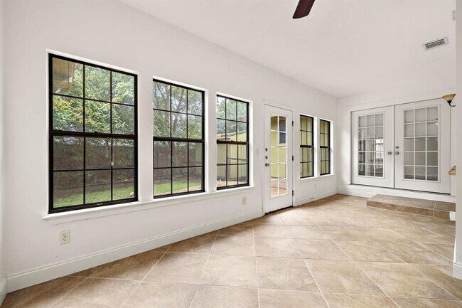 Building Photo - 11817 Millwright Pkwy