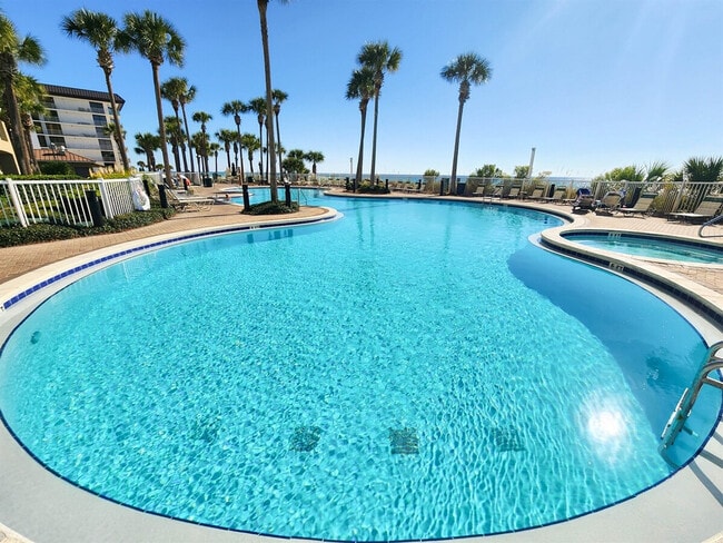 Building Photo - 11832 Front Beach Rd