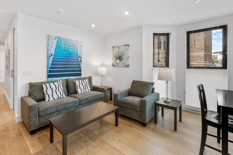 Primary Photo - 761 Minna St