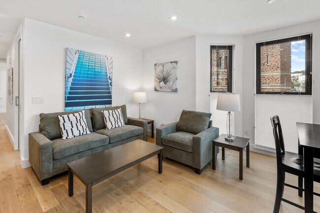 Primary Photo - 761 Minna St