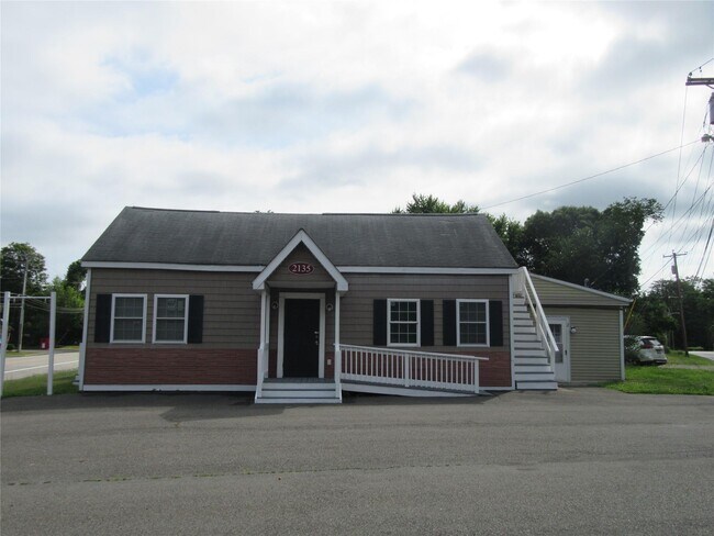 Primary Photo - 2135 NY-94