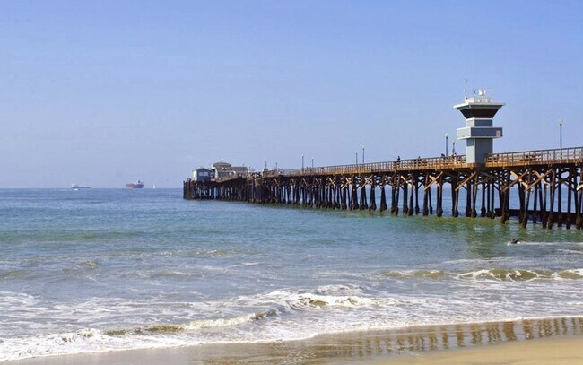 Building Photo - 7th Street - Seal Beach