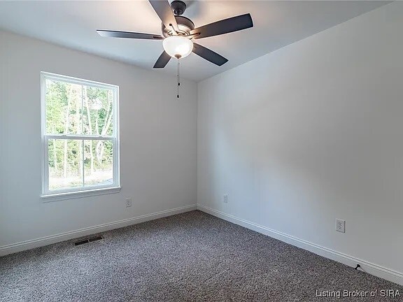 Building Photo - 2065 Aster Dr