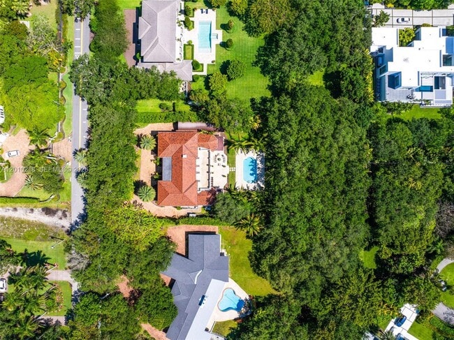 Building Photo - 6905 SW 75th Ave