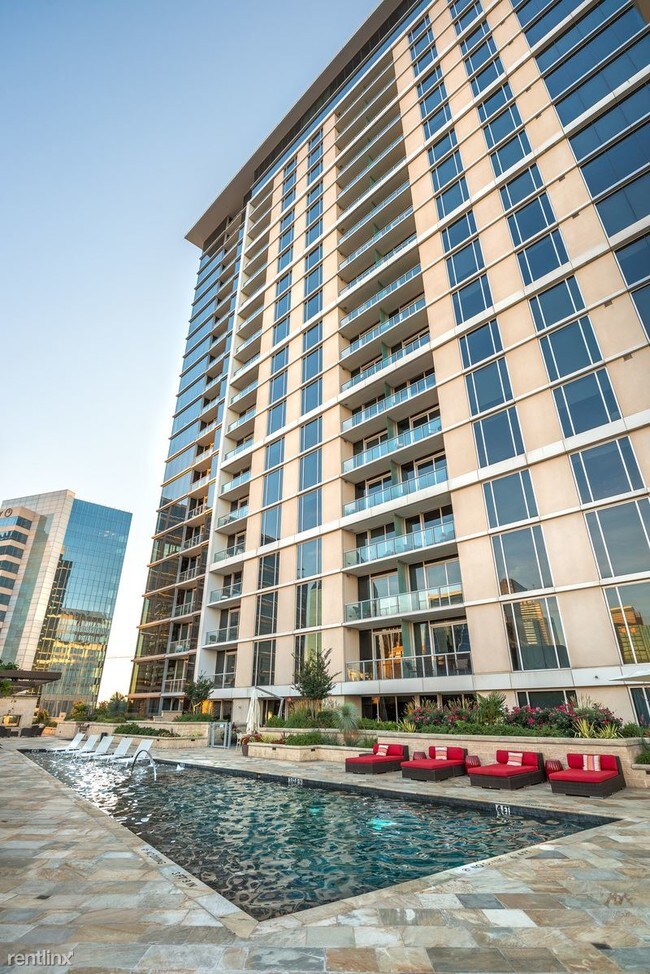 2012 Woodall Rodgers Fwy 2012 Woodall Rodgers Fwy Dallas TX 75201