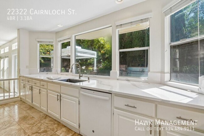 Building Photo - 22322 Cairnloch St