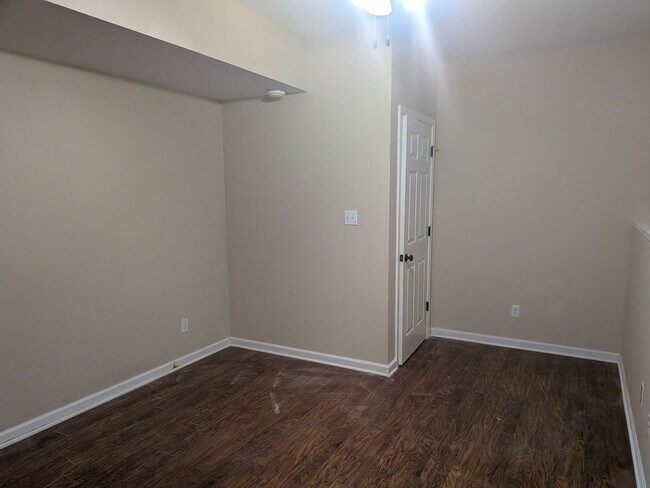 Building Photo - 4108 Cedar Crest Ln