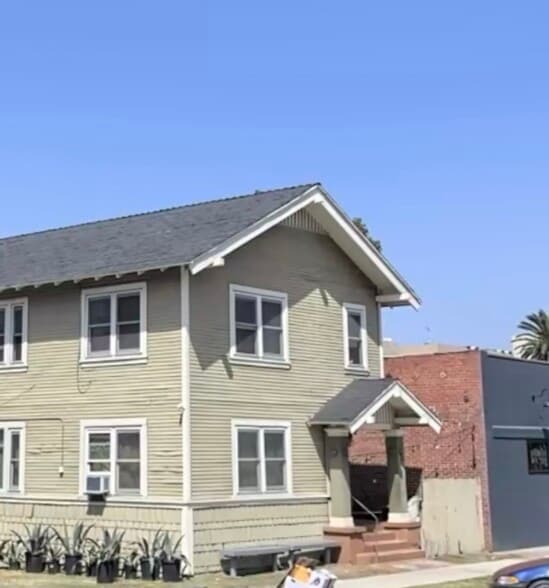 Building Photo - 815 Lime Ave