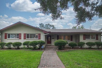 Building Photo - 5215 Cheena Dr