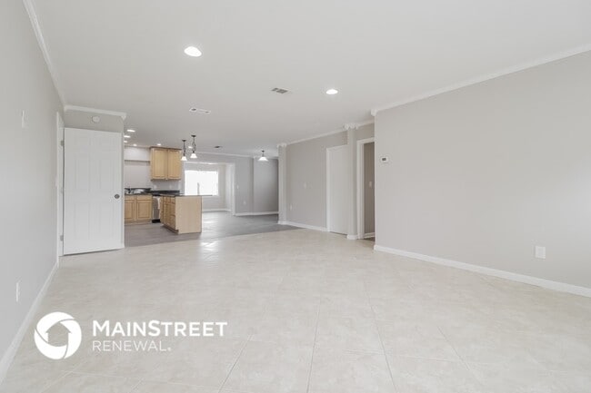 Building Photo - 509 Roy Blvd