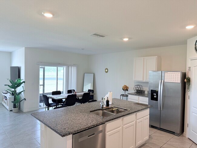 Building Photo - 2463 Taloncrest Ct