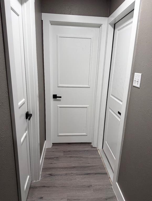 Building Photo - 1911 Hill St