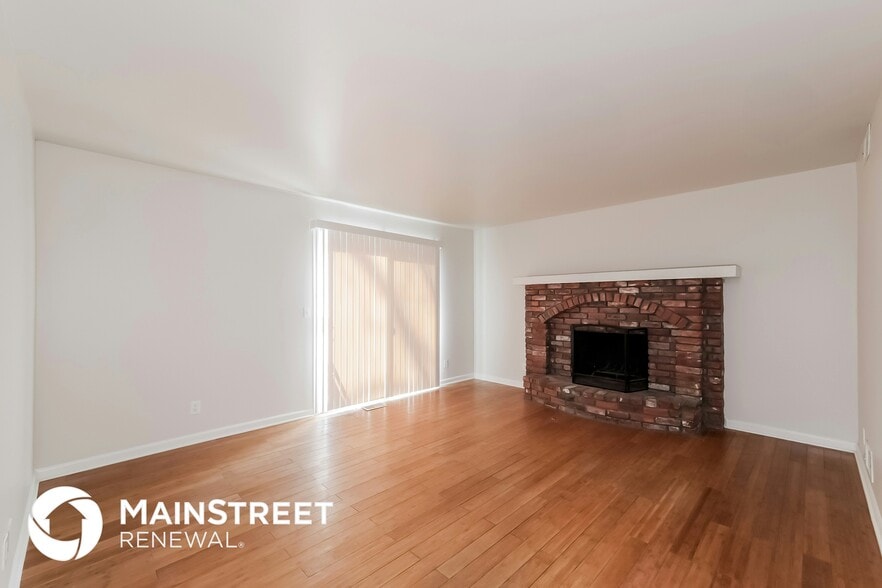 Building Photo - 813 NE 113th Terrace