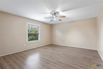 Building Photo - 108 Colt Loop