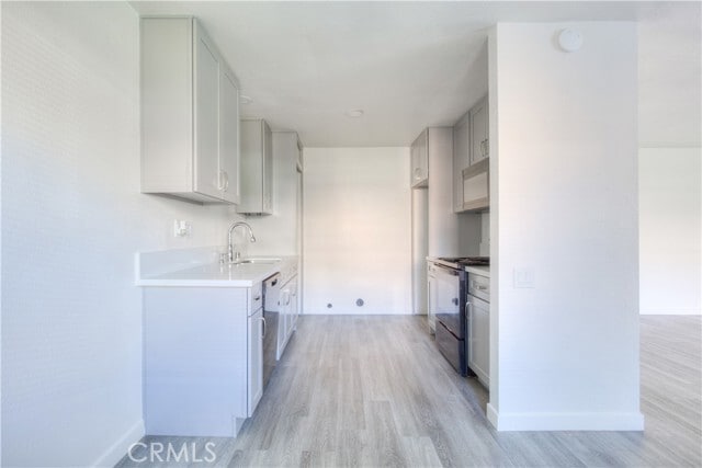 Building Photo - 2547 Hayes Dr