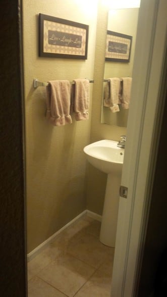 Half bath - 17926 E 104th Way