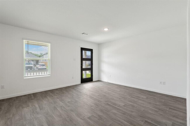 Building Photo - 16462 Valerie Marie Pl