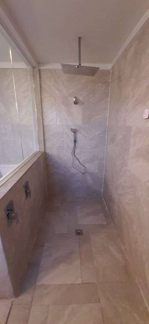 Building Photo - 156 Bailey St